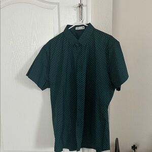 Muse Forest Green Casual Button-Down Shirt